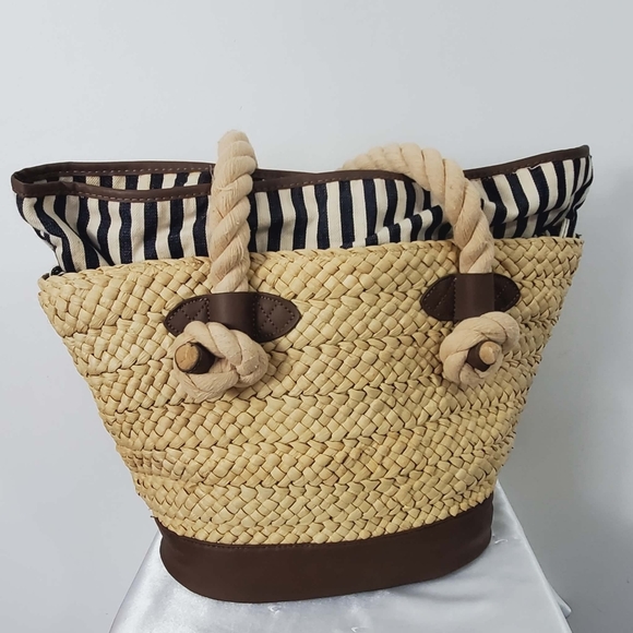 Zara Straw Spring/Summer Bag - Picture 4 of 12